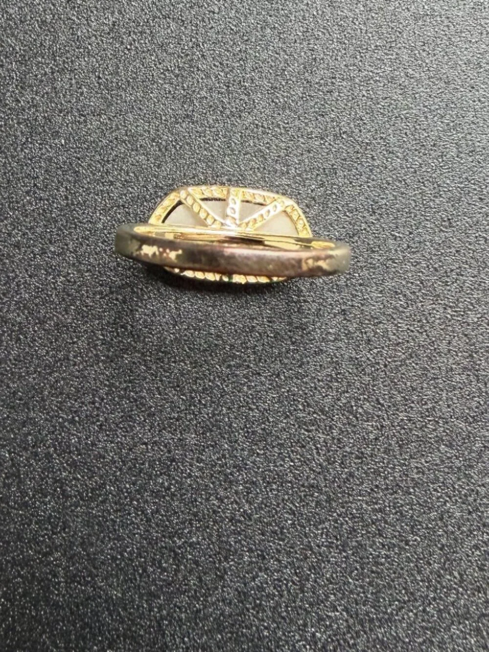 Kendra Scott Elle Gold Ring Iridescent Drusy Size 6